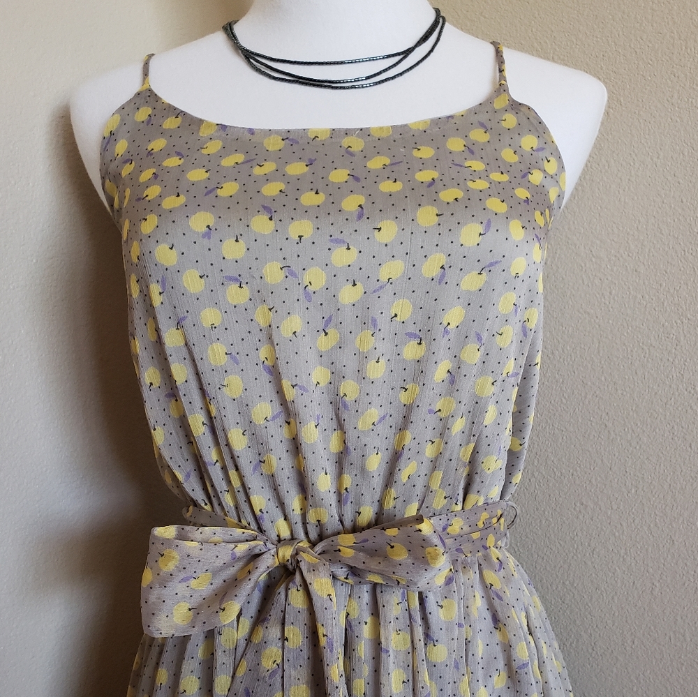 Women's Sleeveless Midi Dress with Yellow Dot Print - Picture 5 of 14
